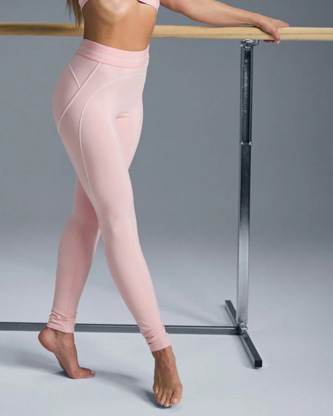 Alo Set (FREE Leggings included)